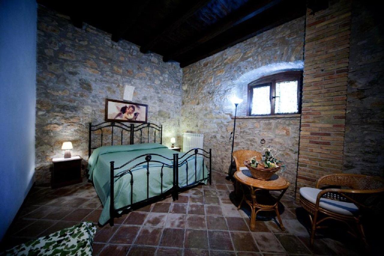 Agriturismo Sant'Agata Piana Degli Albanesi Exterior foto
